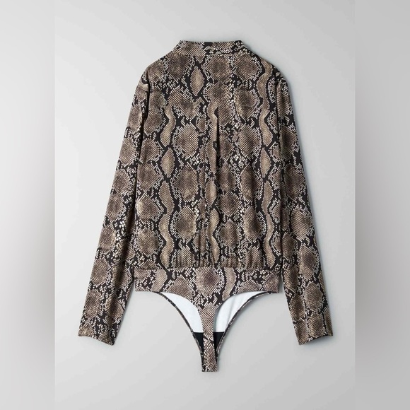 Aritzia Babaton Ambrose Snakeskin Print Bodysuit - Women’s Small NWT - Picture 6 of 14